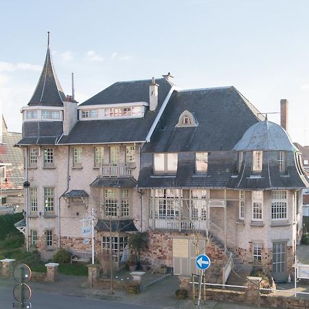 Hotel Villa La Tourelle Де Хаан Екстериор снимка