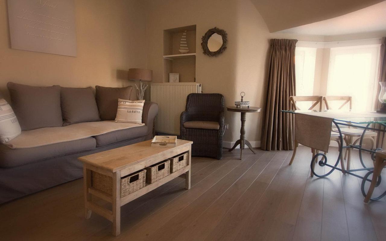 Hotel Villa La Tourelle Де Хаан Стая снимка