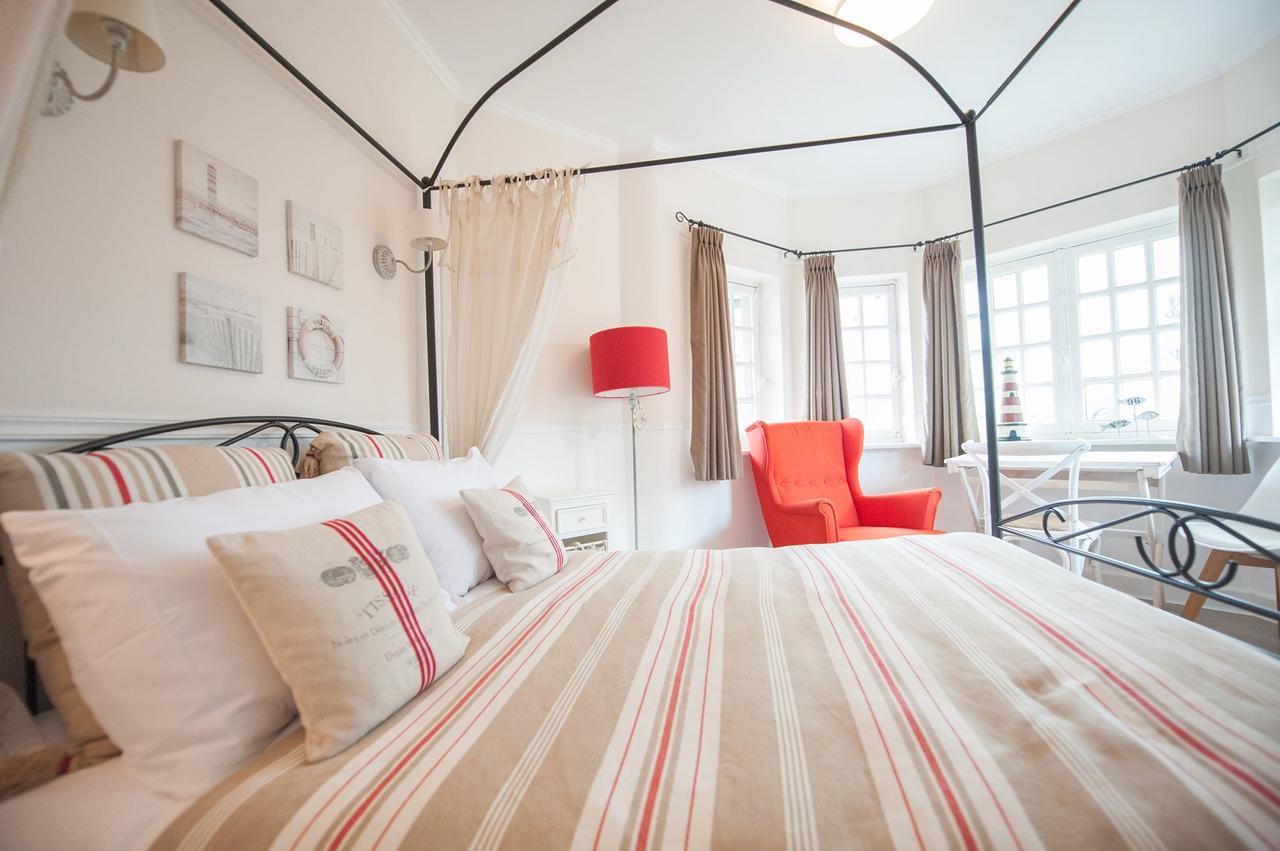 Hotel Villa La Tourelle Де Хаан Екстериор снимка